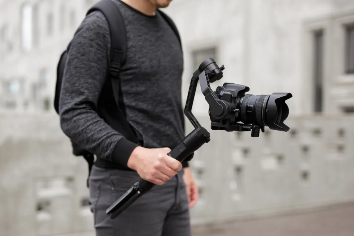 Gimbal Stabilizer for camera | Skylum Blog