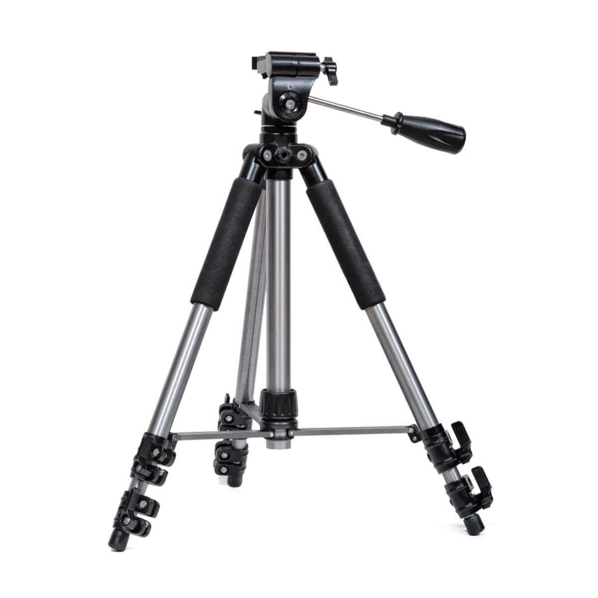 Aluminum tripods | Skylum Blog