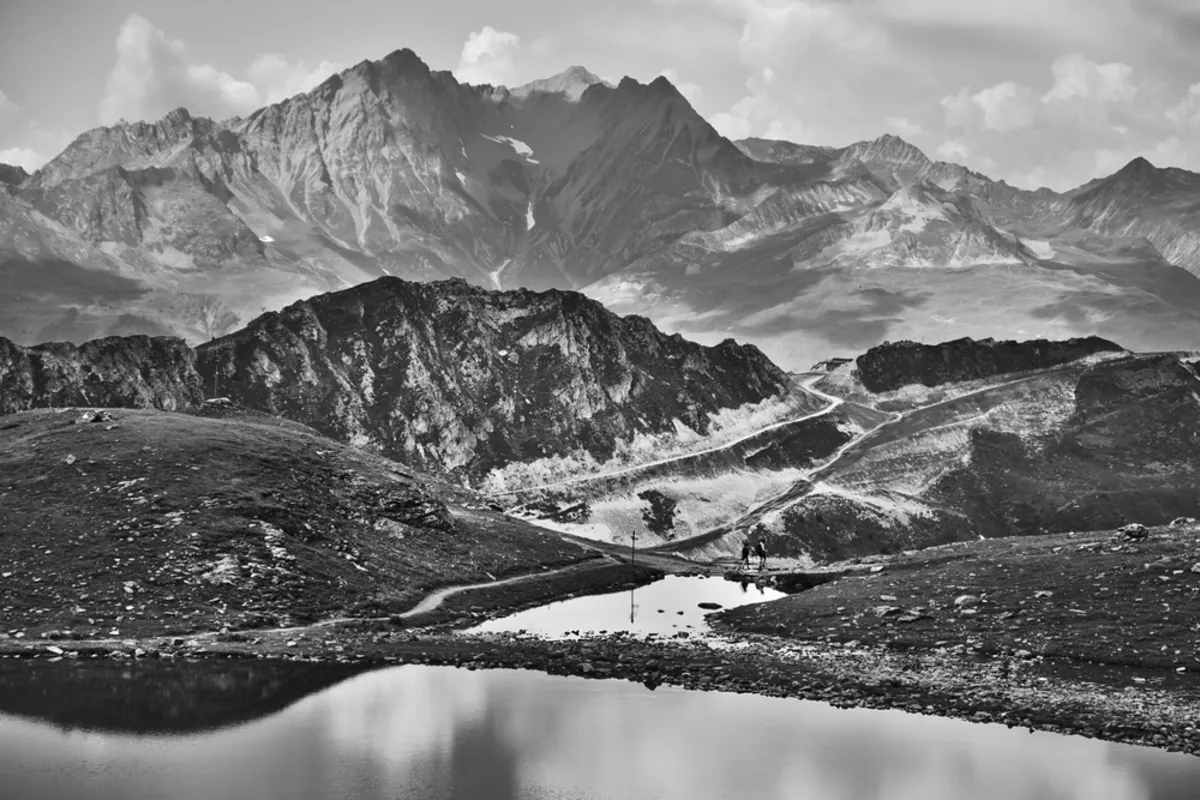 Vintage photo of the Alps with rugged mountain peaks | Skylum Blog