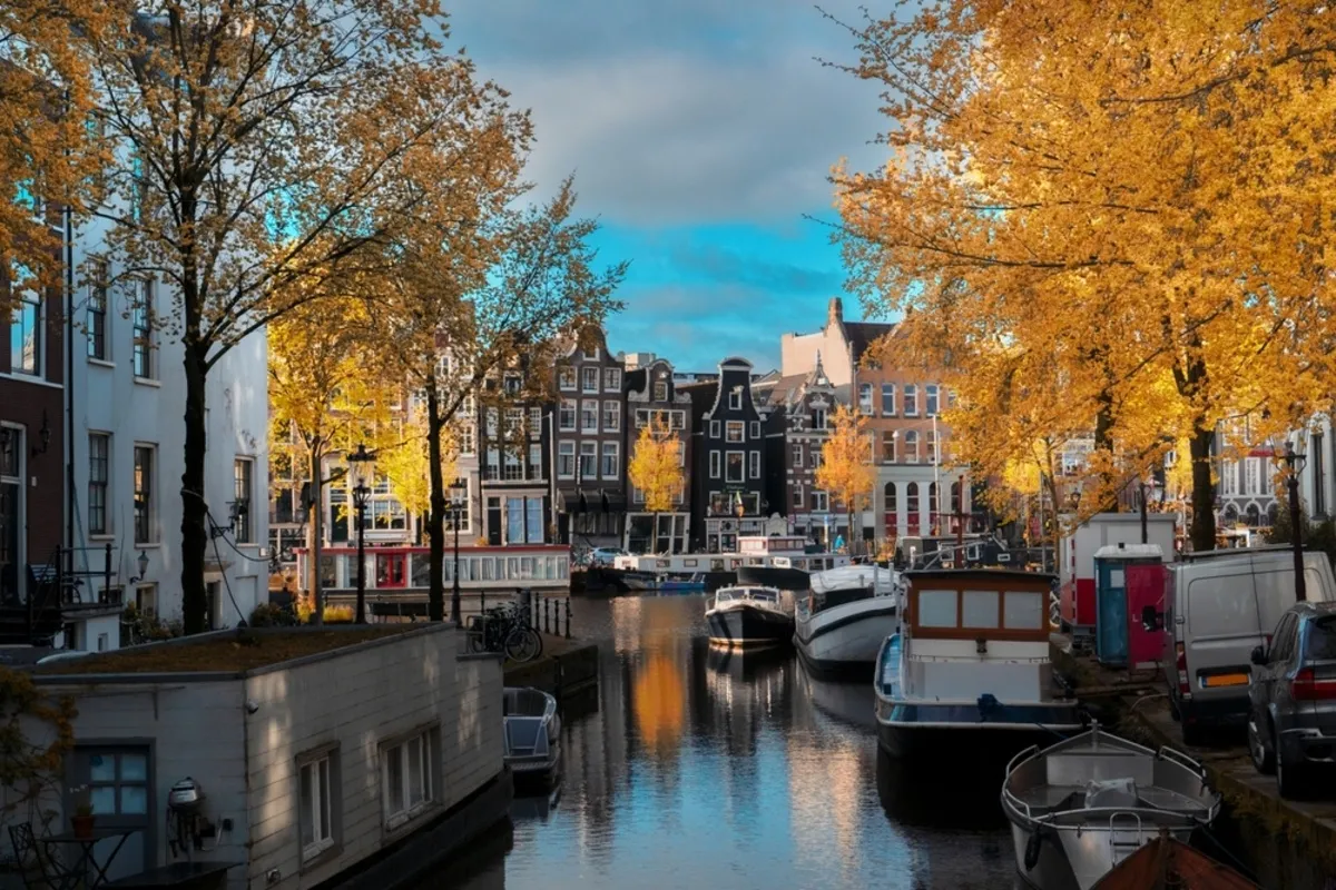 Amsterdam in autumn  | Skylum Blog