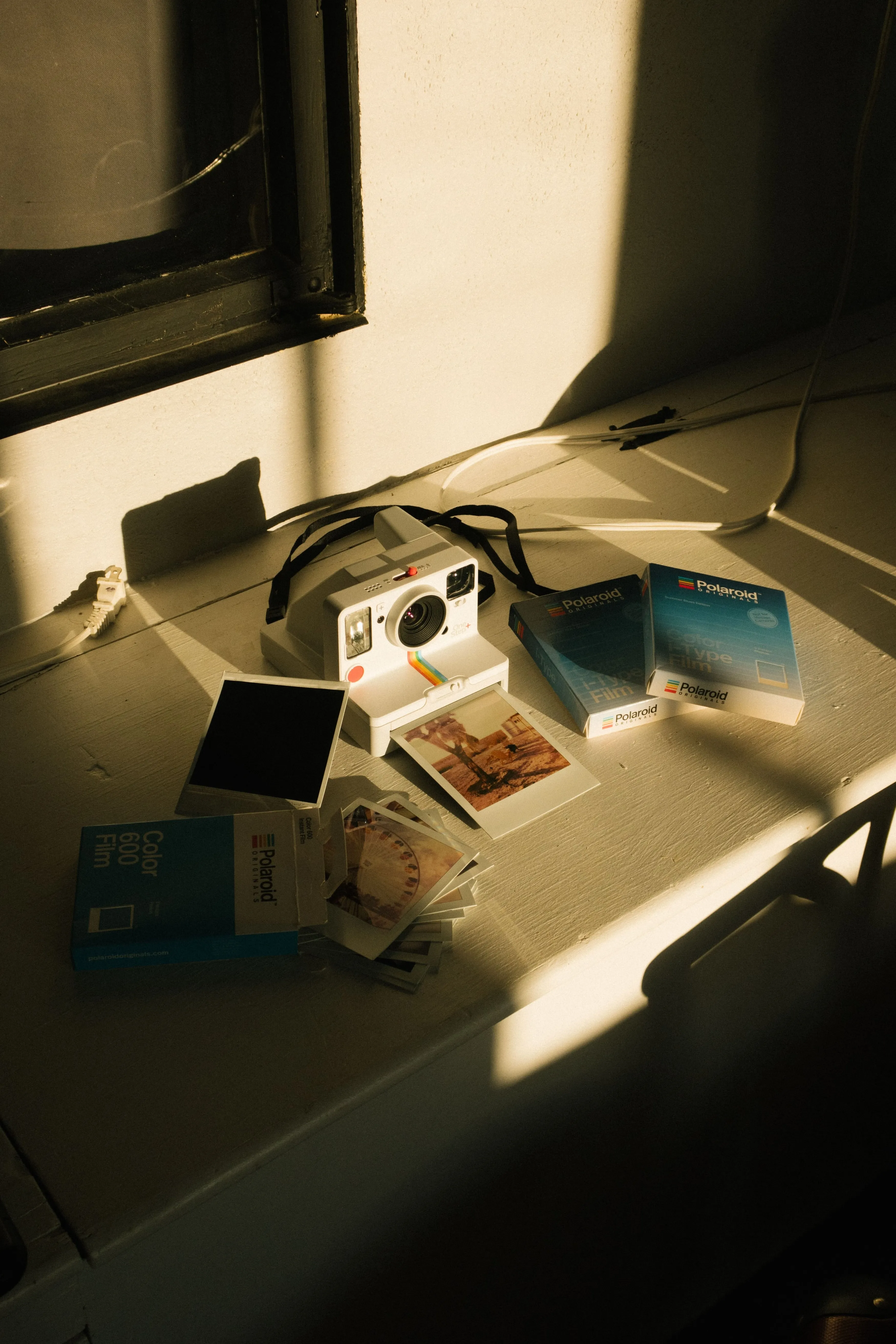 Indoor Photography Techniques: Camera Settings Tips | Skylum Blog