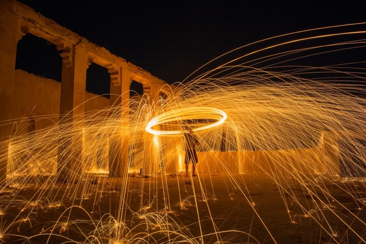 Photo of steel wool in an abandoned building | Skylum Blog