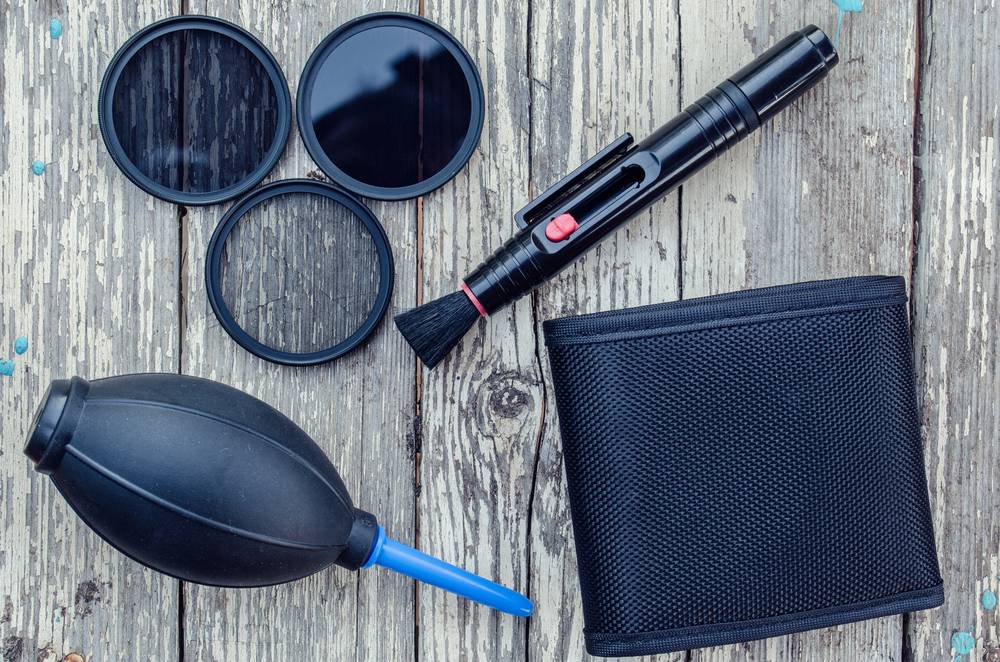 Set of filters and tools for cleaning