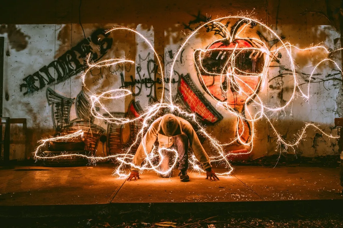 Photo of glowing graffiti | Skylum Blog