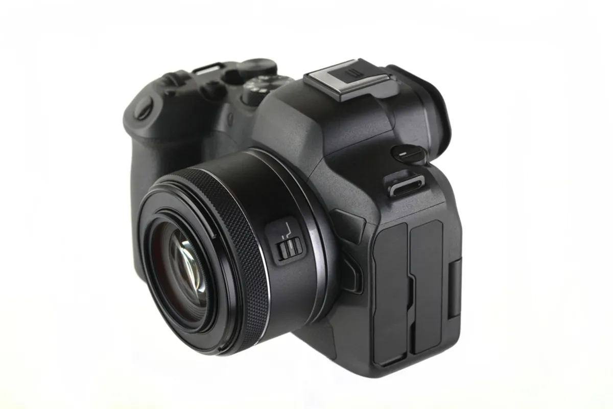 Mirrorless Camera | Skylum Blog