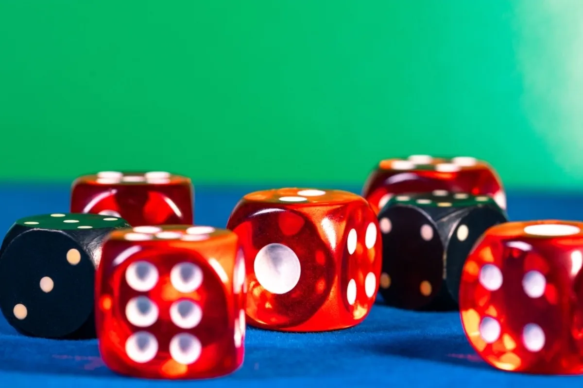  Bones on the table| Skylum Blog