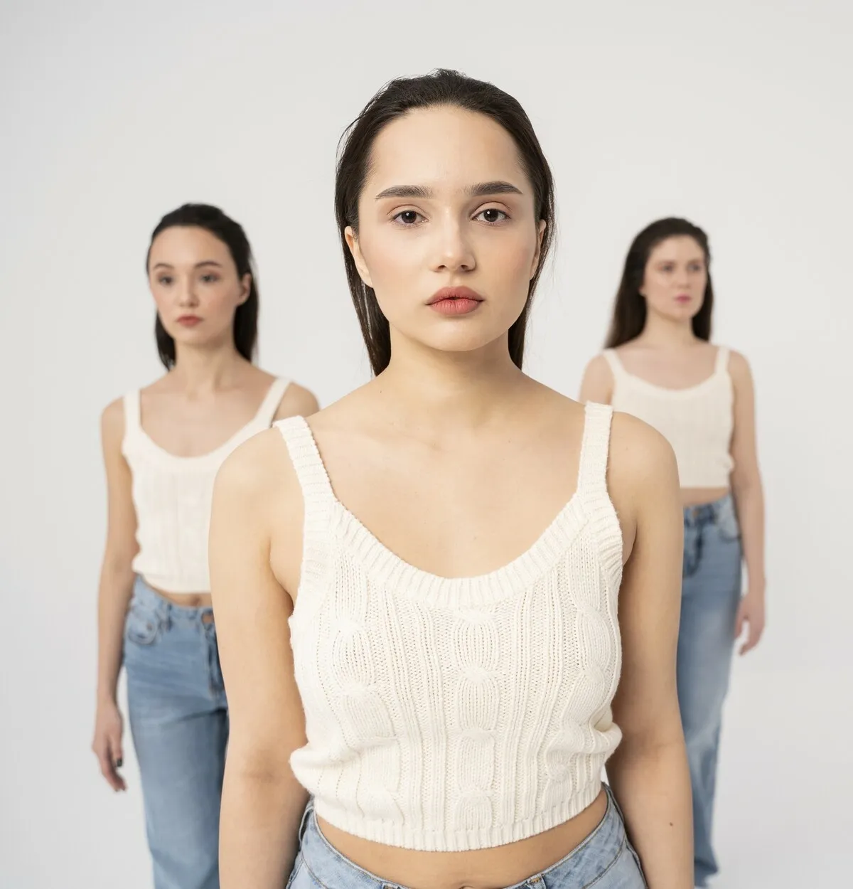  Portrait of three girls| Skylum Blog