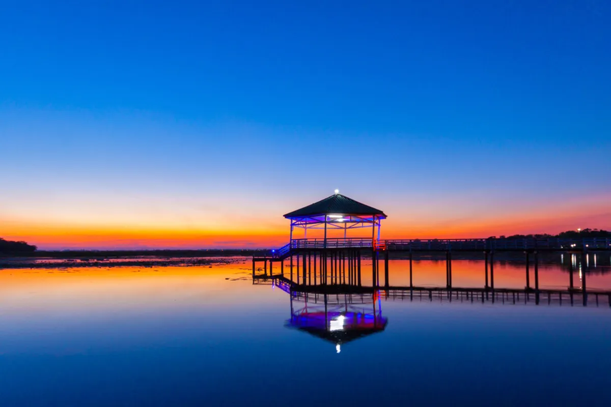 Blue hour at sunset | Skylum Blog