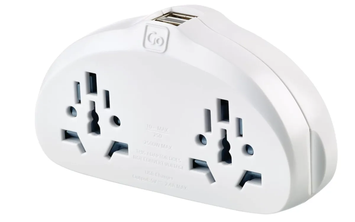 Go Travel Duo Earthed UK to EU Adapter | Skylum Blog
