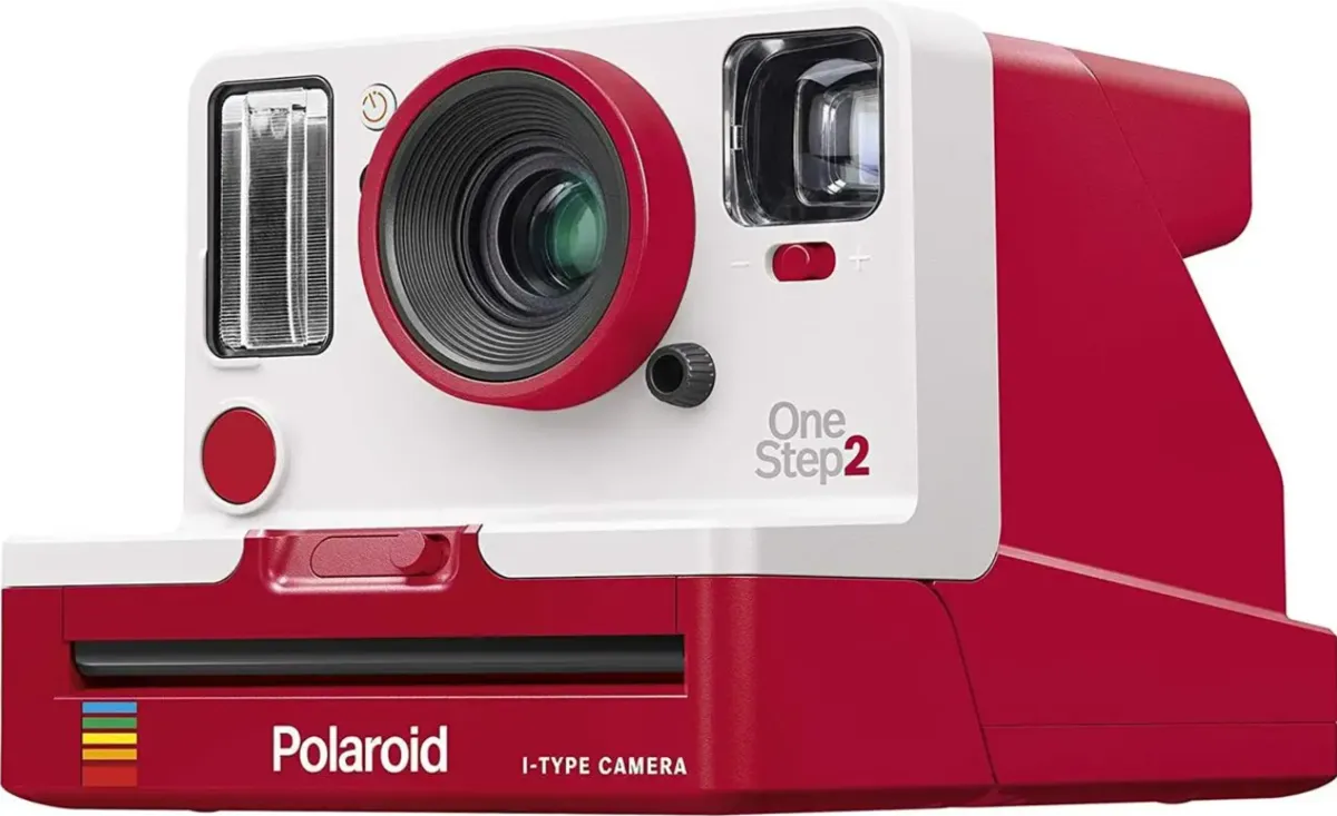 Polaroid Originals OneStep 2 camera | Skylum Blog