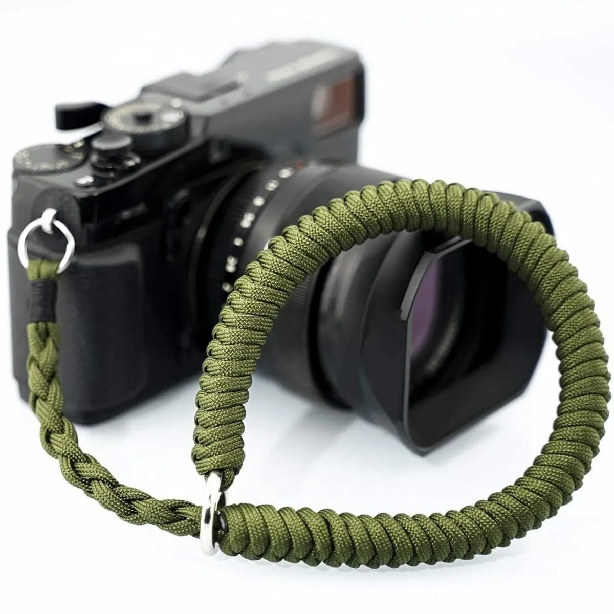 Paracord High-End Camera Hand Strap | Skylum Blog