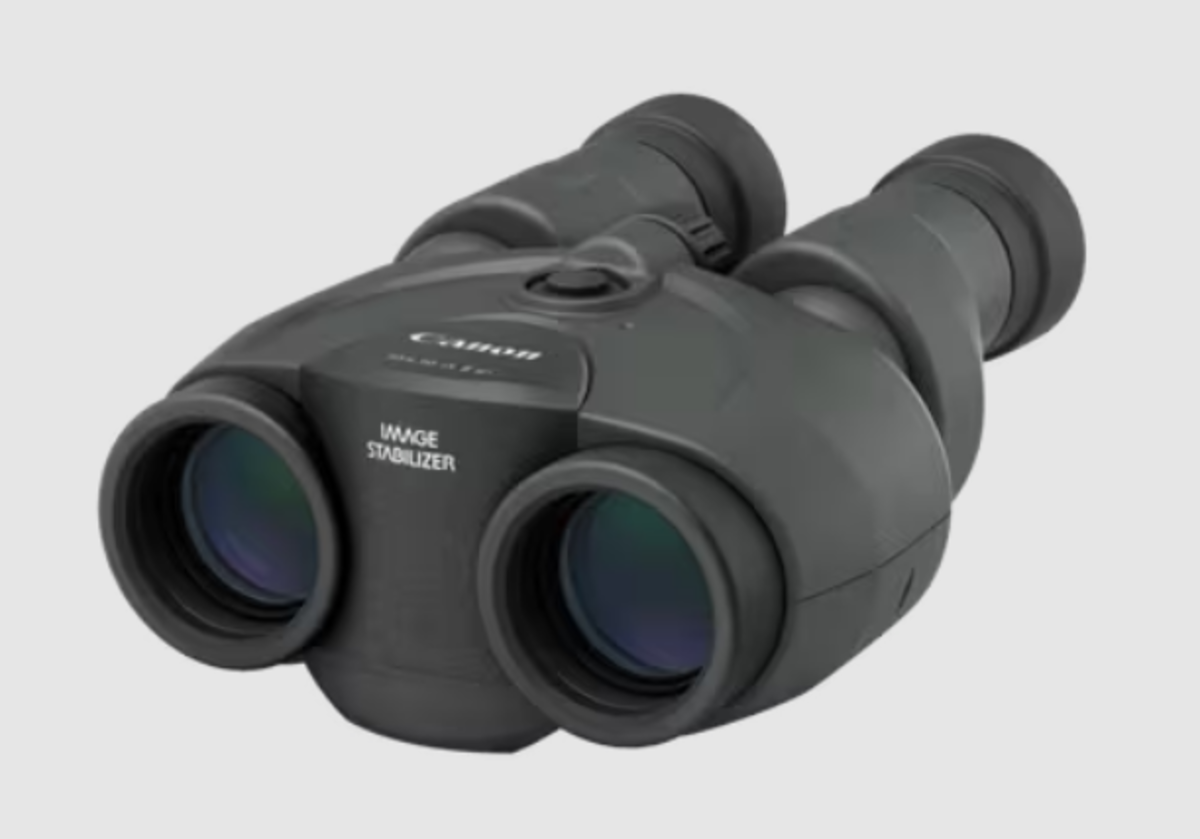 Canon 10×30 IS II | Skylum Blog

