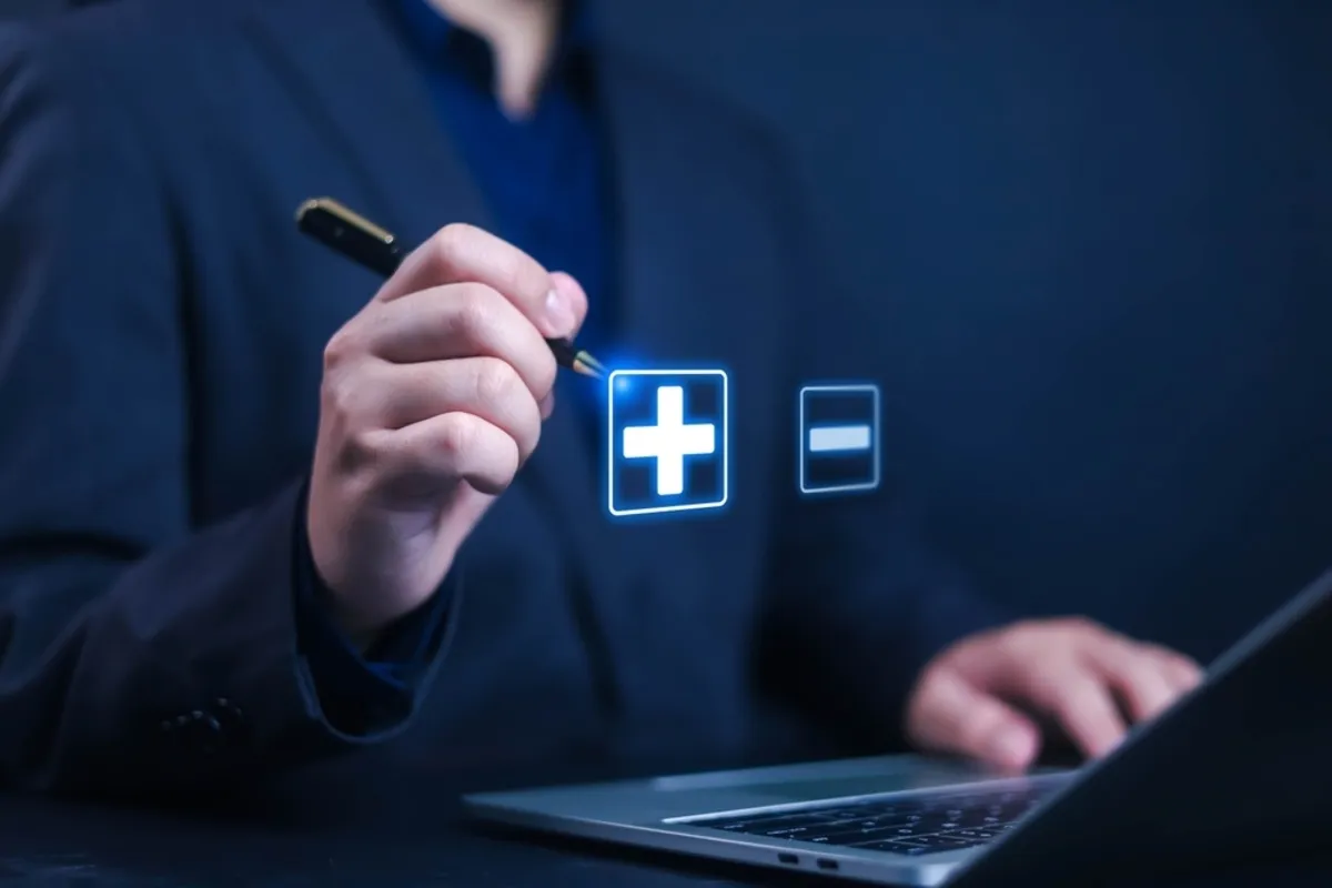 Pros and cons are in the air | Skylum Blog