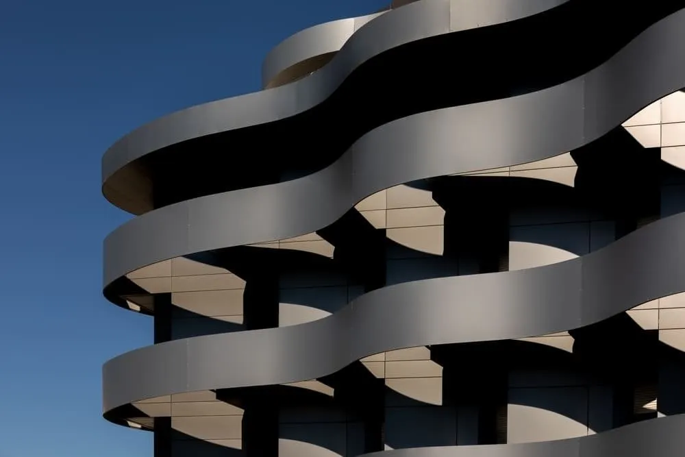 Element Of Form In Photography - Angles I Skylum Blog