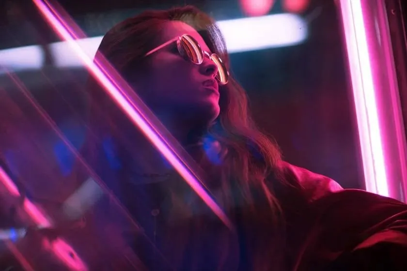 Neon Portrait | Skylum Blog