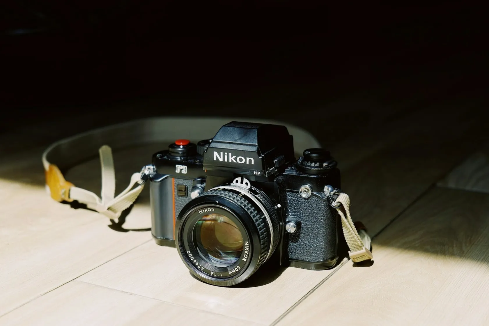 Top 10 Film Cameras For Beginners - Nikon F3