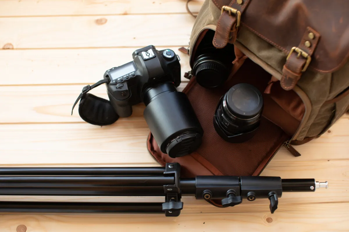 Camera tripod and backpack | Skylum Blog