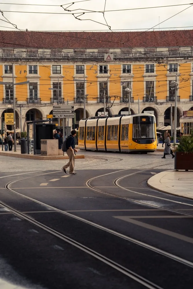 Photo of the city with tram tracks | Skylum Blog