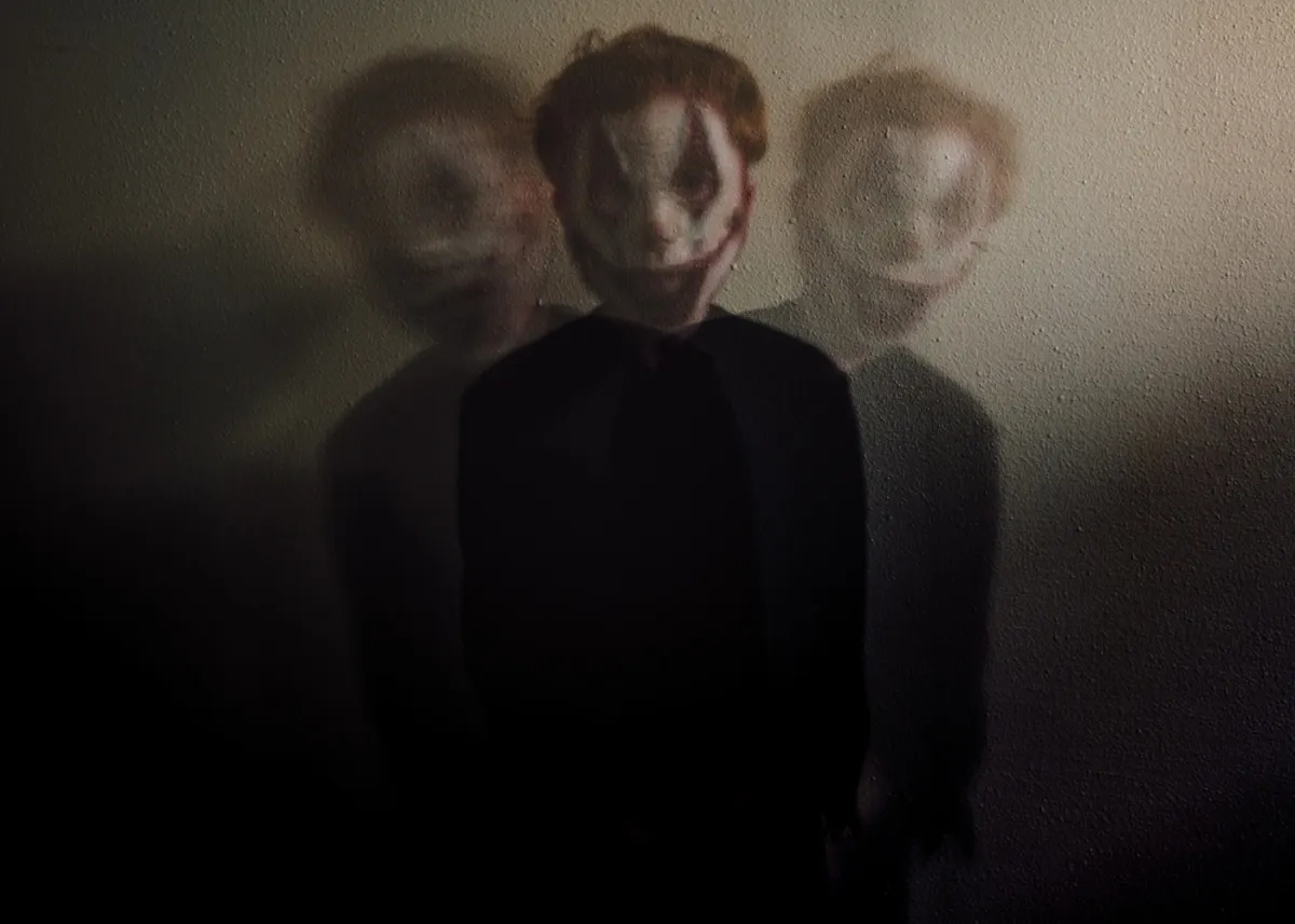 Ghost effect in photos | Skylum Blog