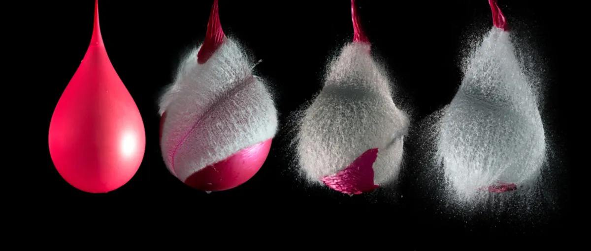 The process of popping a water balloon | Skylum Blog