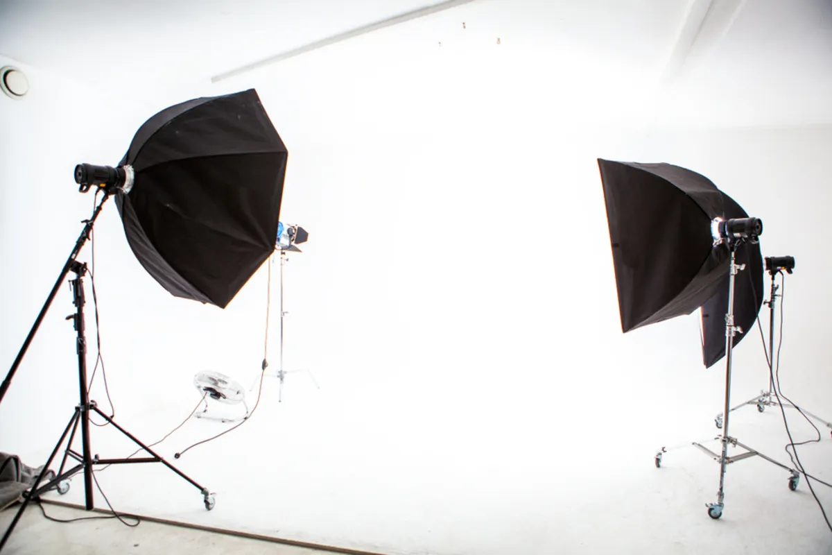 Umbrella and softbox | Skylum Blog