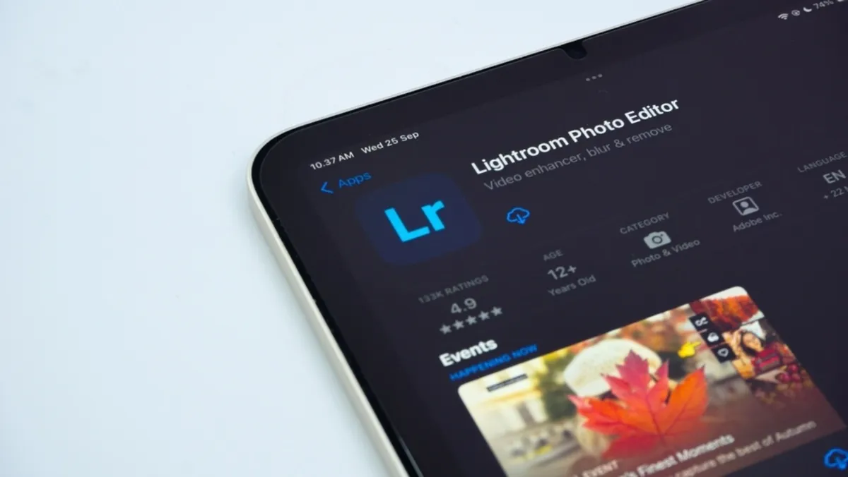 Lightroom photo editor on a tablet | Skylum Blog