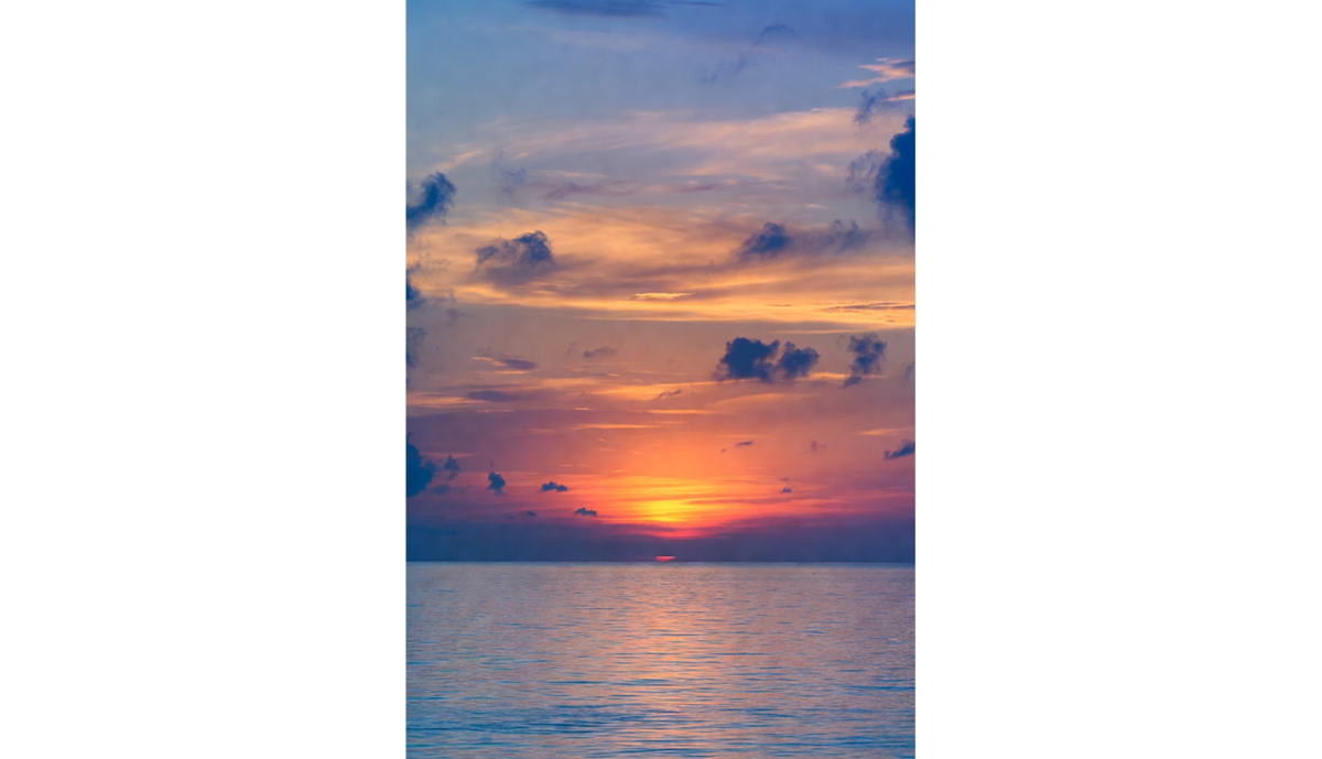 Pink sunset on a blue background | Skylum Blog