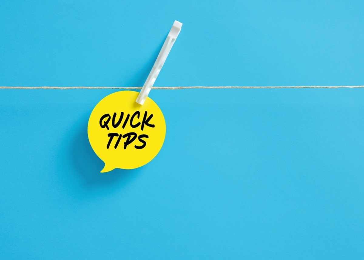 A leaflet with the inscription Quick Tips | Skylum How-to