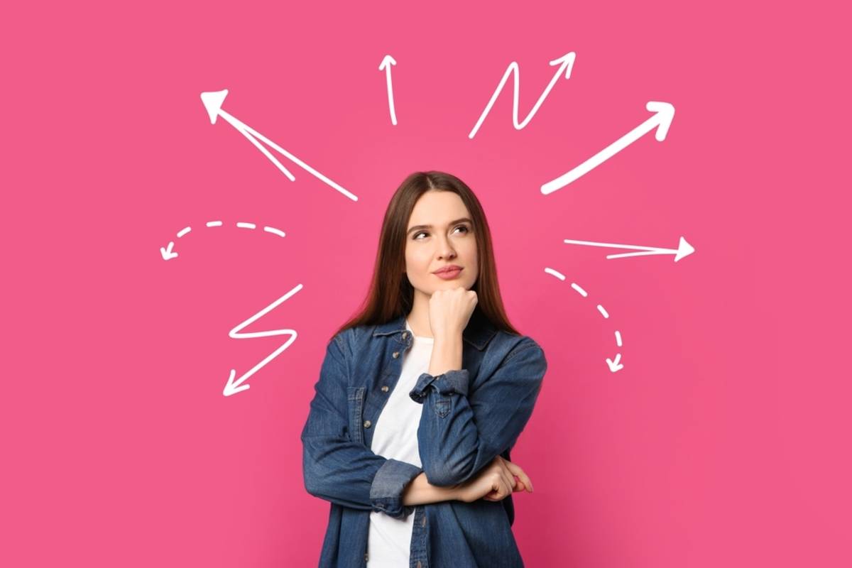 The girl thinks | Skylum Blog

