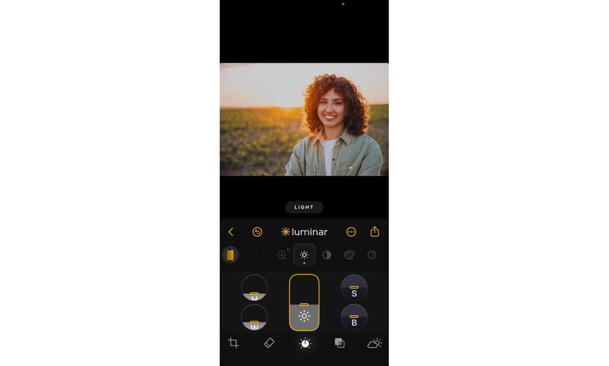 Relight AI in Luminar Mobile | Skylum Blog

