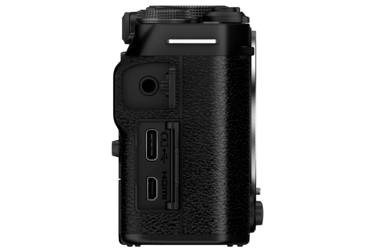 Photos of connectors on Fujifilm X-M5 | Skylum Blog

