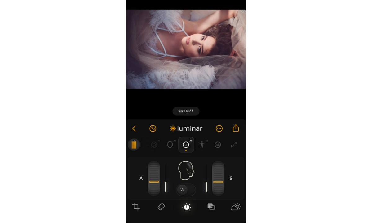 Skin settings in Luminar Mobile | Skylum How-to