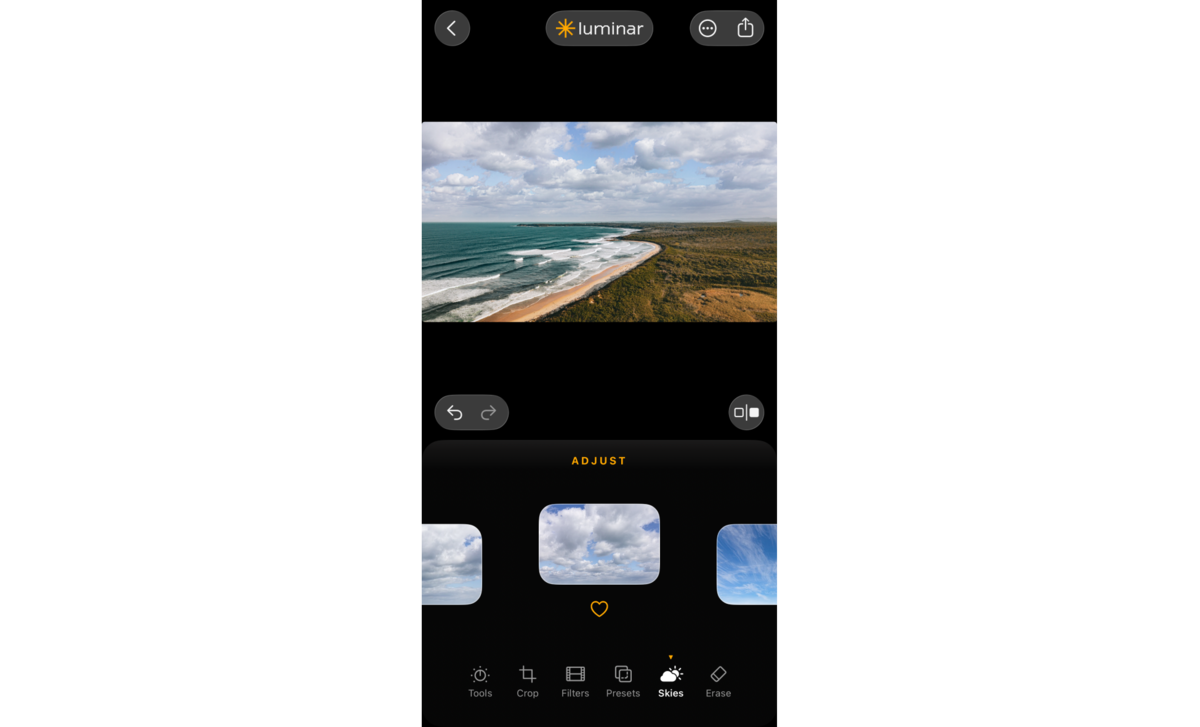 Sky replacement in Luminar Mobile | Skylum How-to

