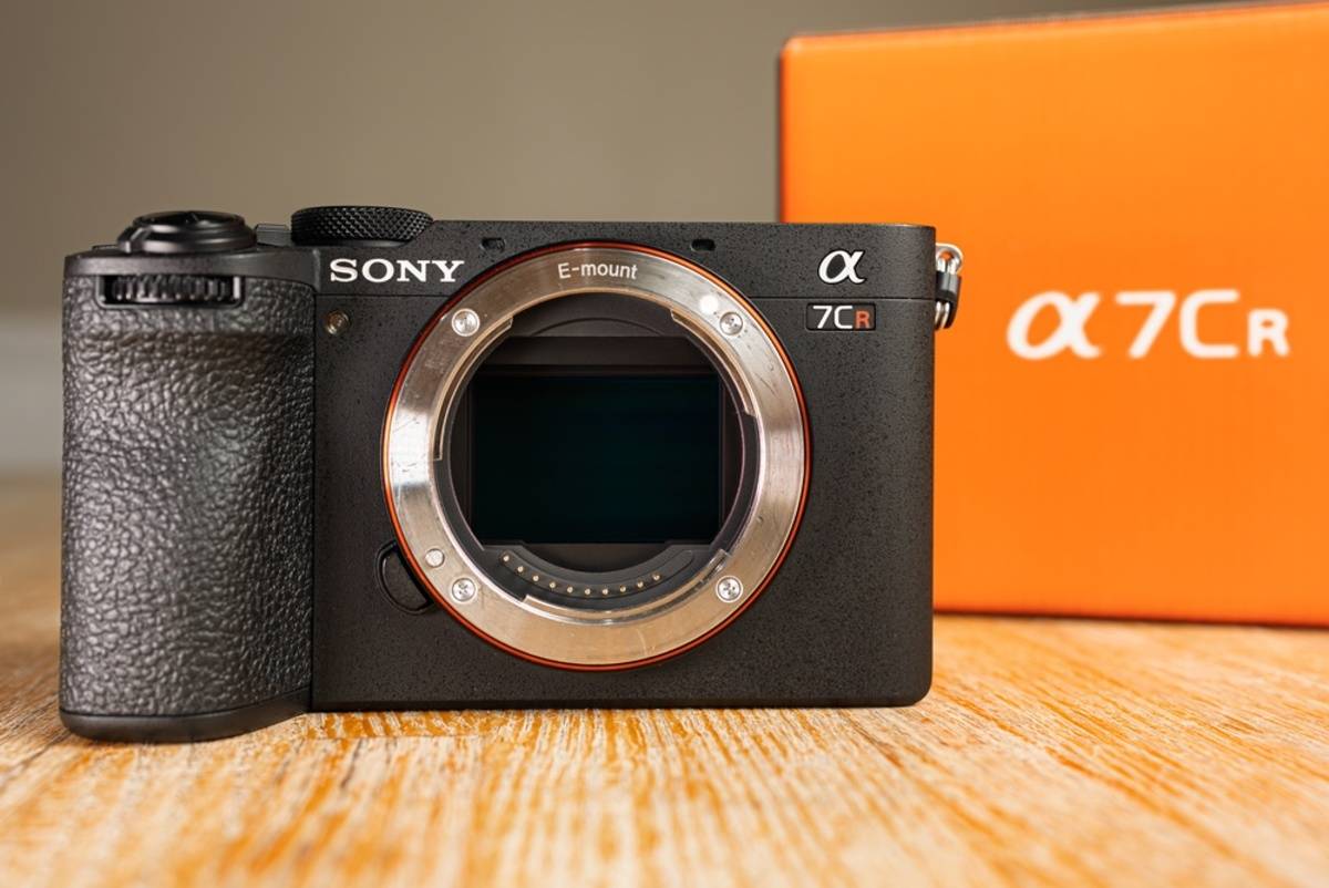 Sony A7CR | Skylum Blog

