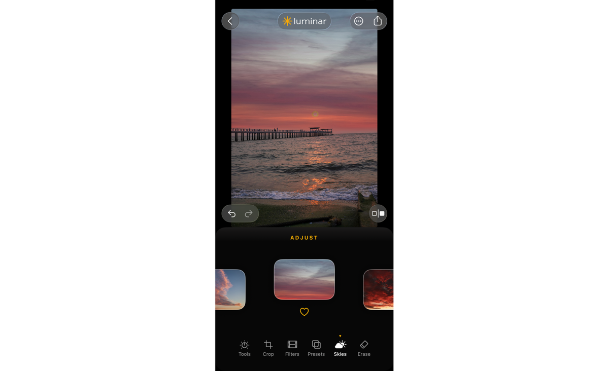Sky replacement in Luminar Mobile | Skylum How-to

