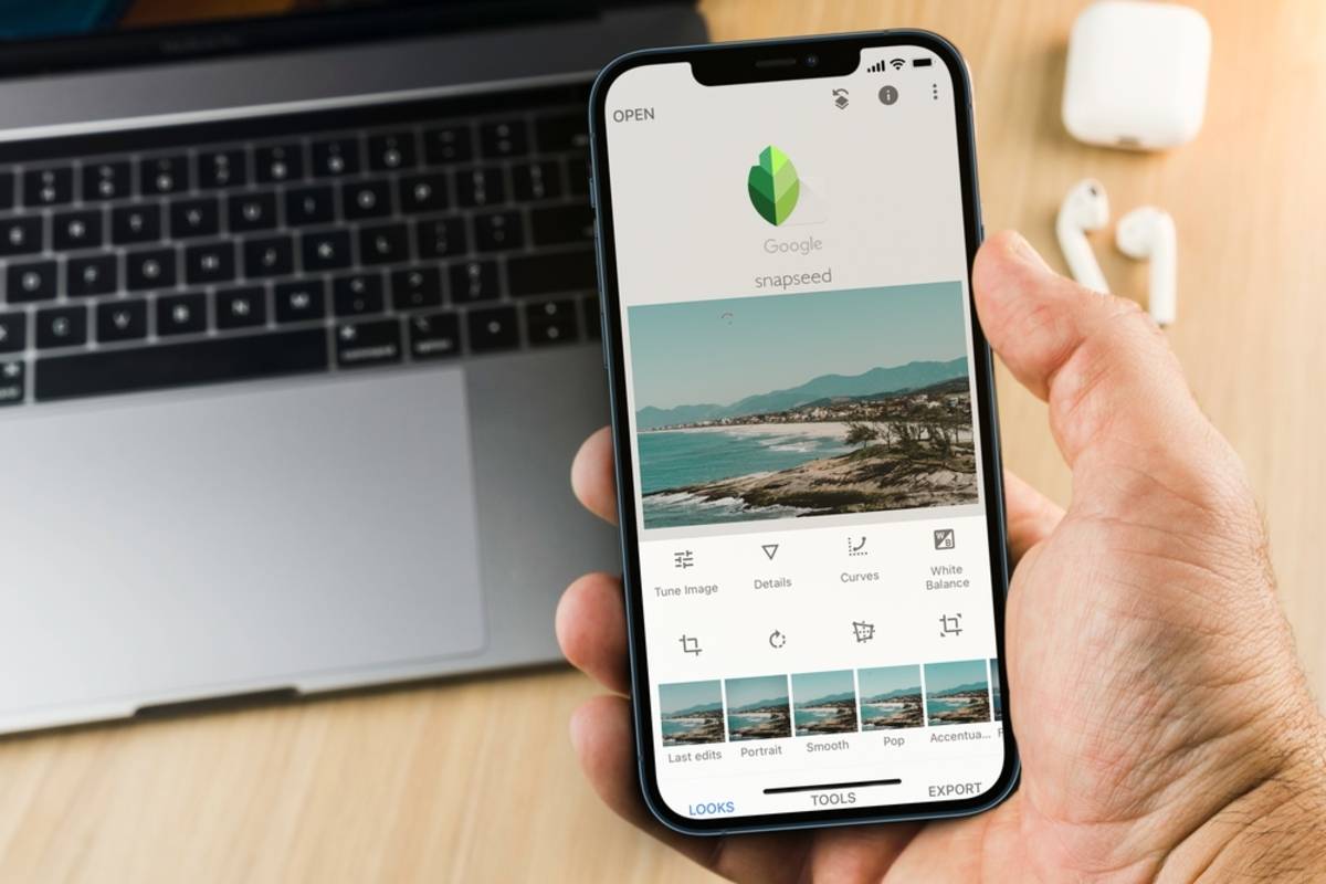 Snapseed photo editor | Skylum Blog