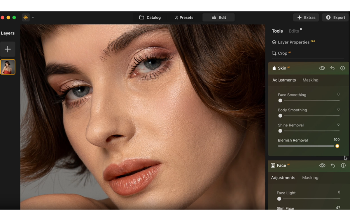 Luminar Skin AI panel with Blemish Removal at 100 applied to a close-up portrait
