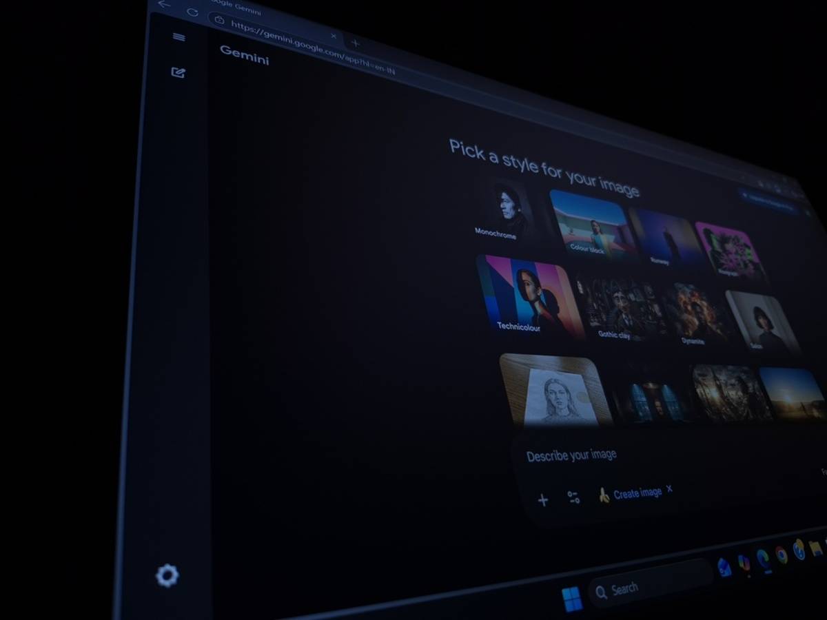 Google Gemini style picker showing Monochrome, Gothic city and Dynamite thumbnails on a dark screen